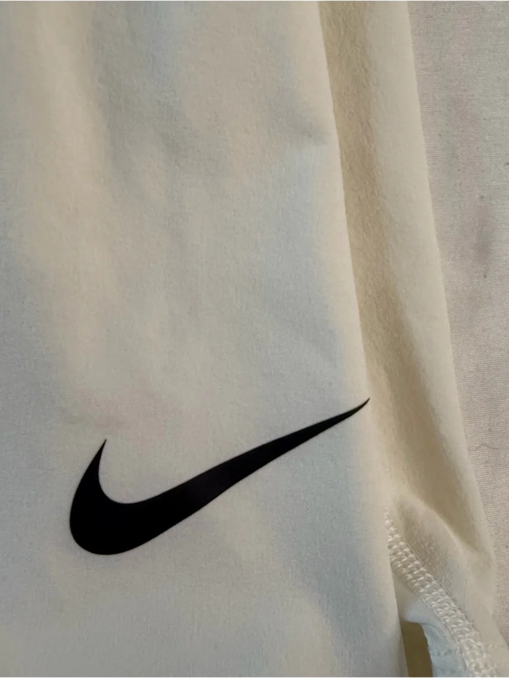 Nike Pro Dri-FIT Youth XL White Capri Leggings Cropped‎ Athletic Pants